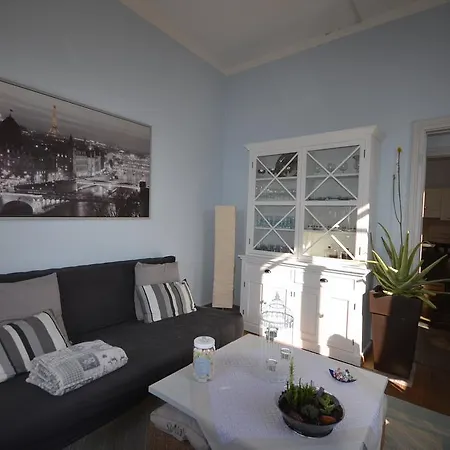 Francyhouse Apartamento